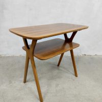 Vintage teak side table bijzettafel Deense stijl