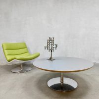 Vintage Dutch design tulip round coffee table salontafel Geoffrey Harcourt Artifort