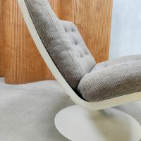 Vintage swivel lounge chair fauteuil Geoffrey Harcourt Artifort F978