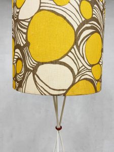 Midcentury 'Sixties Power' tripod floor lamp vloerlamp