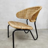 Vintage easy chair model 568 designed easy chair Dirk van Sliedregt Gebr. Jonkers fauteuil