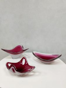Swedish Coquille sculptural vintage glass bowl object glaswerk Paul Kedelv Flygsfors