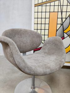 Vintage design Little tulip dining chairs eetkamerstoelen Pierre Paulin Artifort