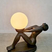 Vintage ceramic sculpture globe lamp keramieke tafellamp 'Art deco lady'