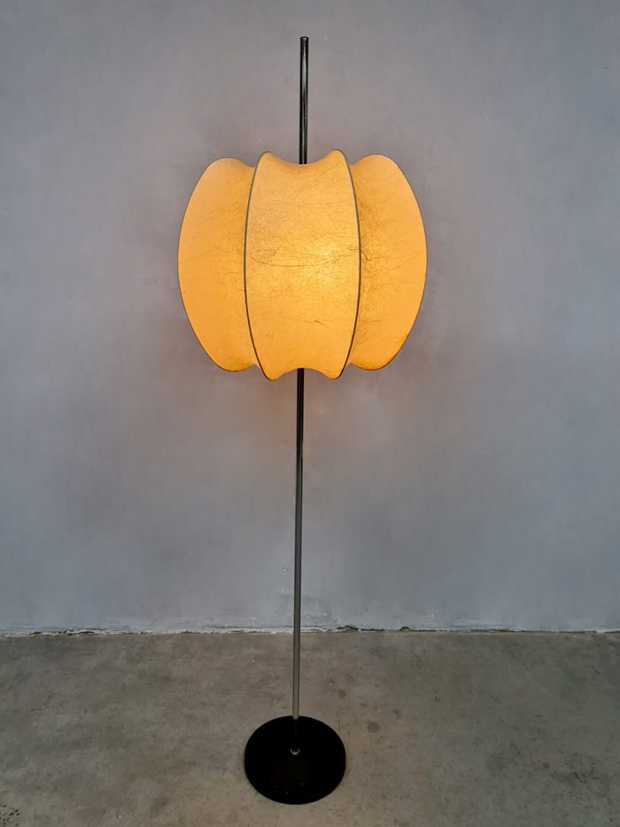 Rare vintage design 'cocoon' Floor lamp vloerlamp Goldkant