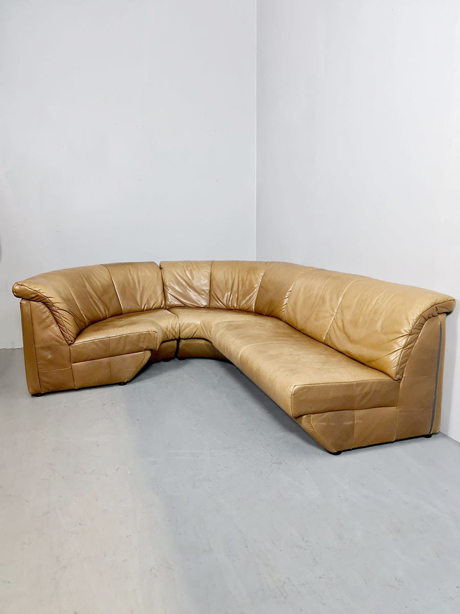 Necklet Bier hemel Vintage design leather curved modular sofa modulaire bank Rolf Benz |  Bestwelhip