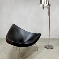 George Nelson Coconut chair Vitra Dutch design fauteuil black leather