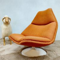 Vintage Artifort swivel chair lounge furniture Geoffrey Harcourt F511