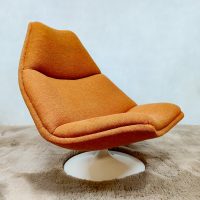 Vintage Artifort swivel chair lounge furniture Geoffrey Harcourt F511