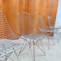 Vintage wire Eames chair draadstoel DKR Vitra stoel seventies design