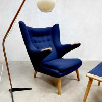 Iconic Danish design Papa bear chair & ottoman lounge fauteuil Hans J. Wegner