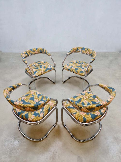 Vintage chrome tubular dining chairs eetkamerstoelen Zougoise Victoria