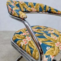 Vintage chrome tubular dining chairs Zougoise Victoria