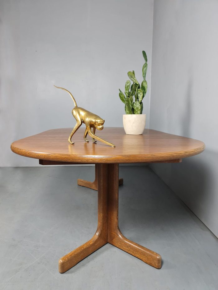 Vintage Danish design extentable dining table eetkamertafel Niels Otto