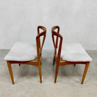 Vintage dining chairs 'Juliane' Johannes Andersen Uldum