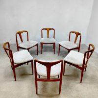 Vintage dining chairs 'Juliane' Johannes Andersen Uldum