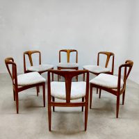 Vintage dining chairs eetkamerstoelen 'Juliane' Johannes Andersen Uldum