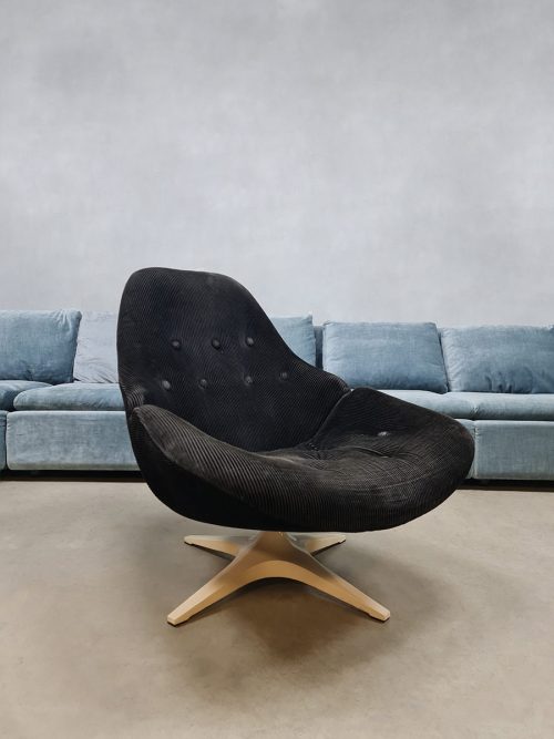 Vintage Dutch design swivel chair Romefa draaifauteuil Enrico Wallès