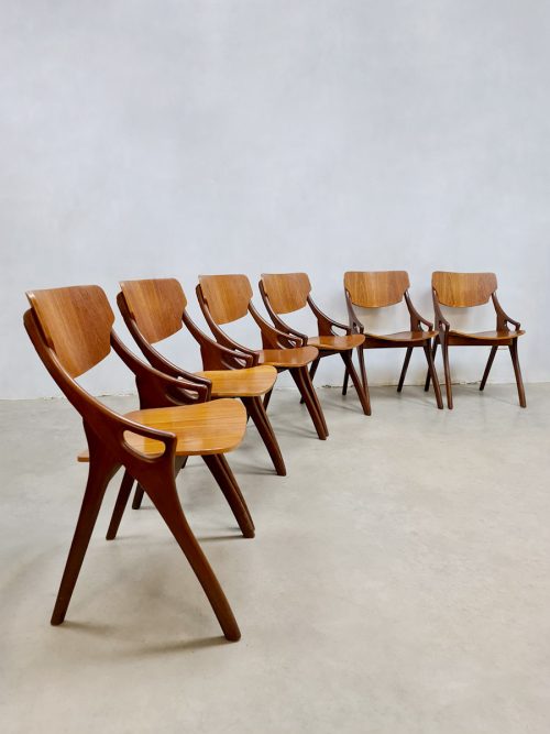 Vintage Danish design dining chairs Hovmand Olsen