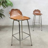 Midcentury design leather & chrome barstools krukken 'Les Arcs' 1960's