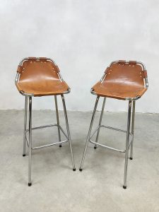 Rare Italian vintage design bar stools Les Arcs krukken kruk