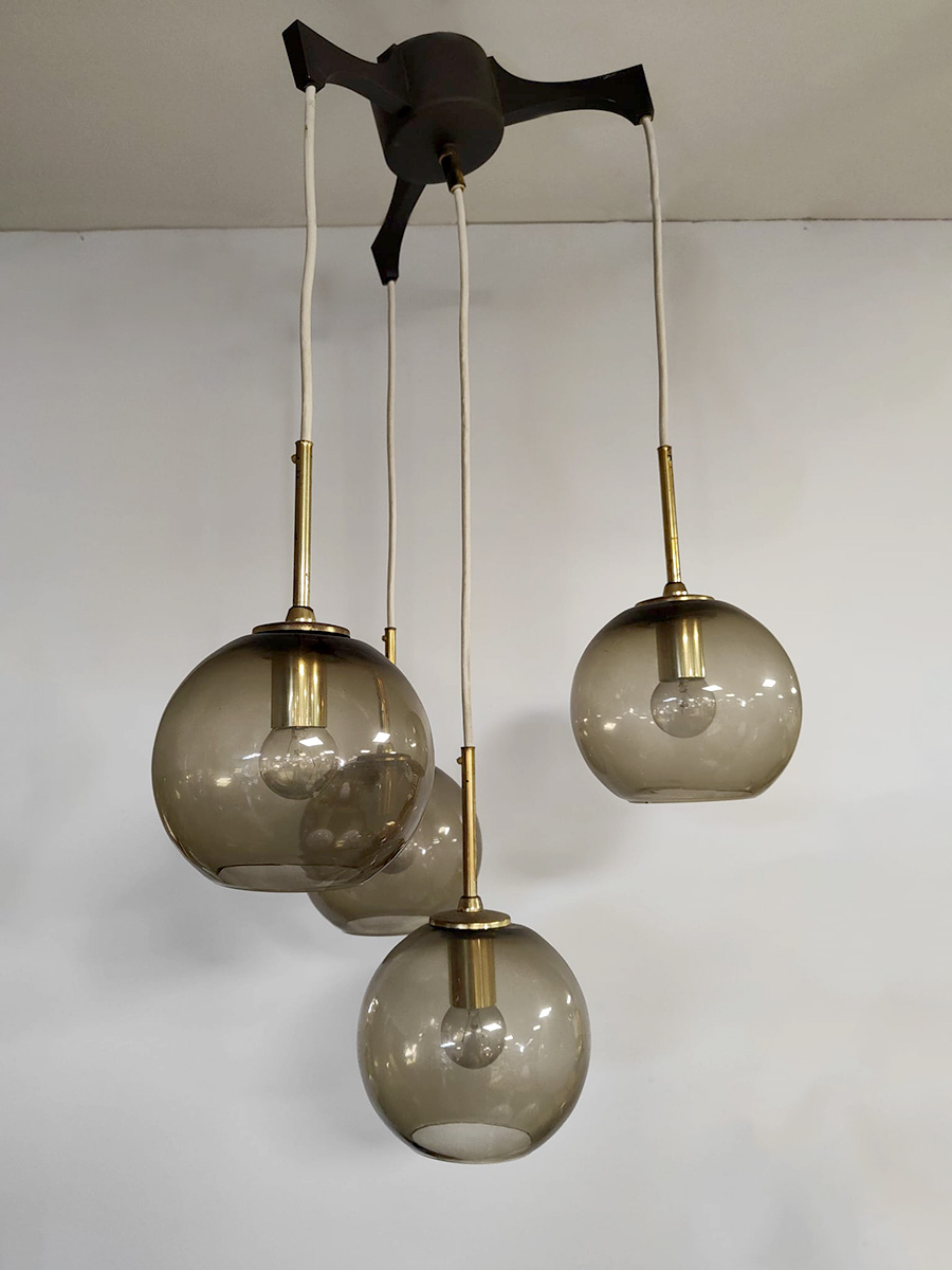 Vintage 70's cascade pendant 'Brass globes' hanglamp luster