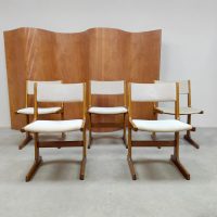 Midcentury eetkamerstoelen Farstrup Denmark 1960 teak wood design