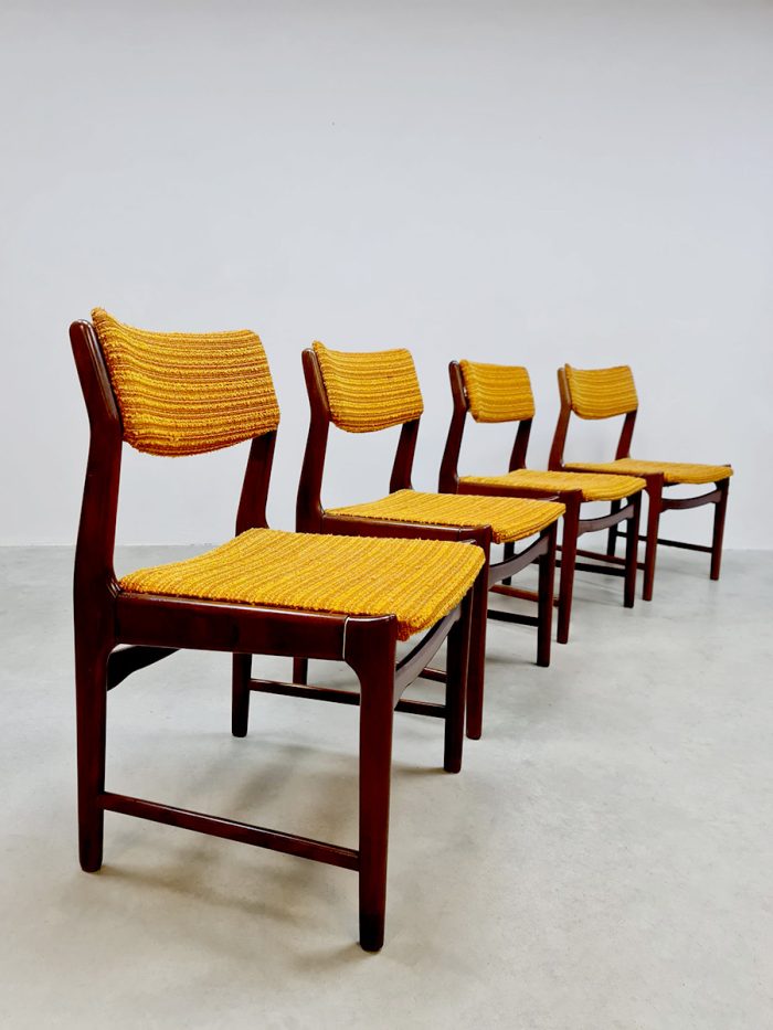 Vintage Danish dining chairs 'Orange elegance'