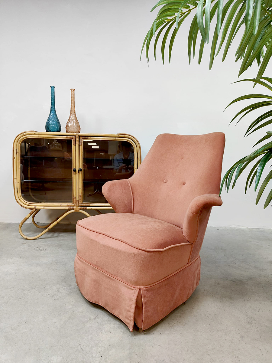 Vintage design armchair lounge chairTheo Ruth Artifort 'Soft pink'