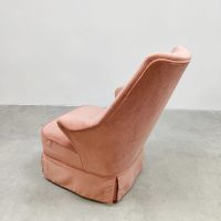 Midcentury Dutch design pink velvet lounge fauteuil club chair Theo Ruth Artifort