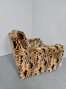Vintage lounge chair & ottoman 'Geometric graphic dessin'