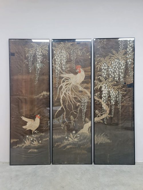 Chinoiserie Asian silk embroidery wall art panel screen wandpanelen 'le Coq'