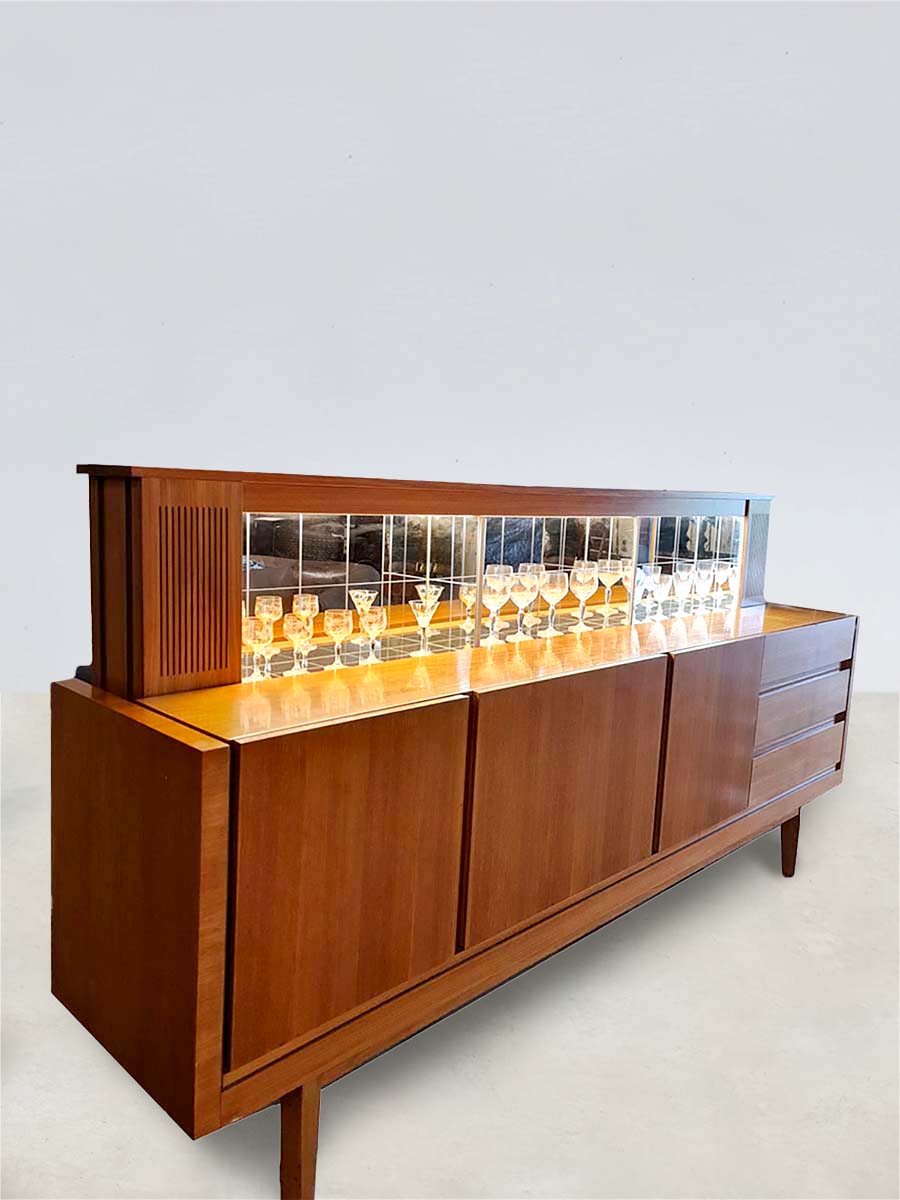 Vintage electric bar Alfons Doerr 'Bariomat' sideboard cocktail bar dressoir 04
