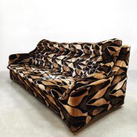 Vintage seating chair luxury design velvet lounge chair fauteuil Carl Straub 'Geometric graphic' 1970
