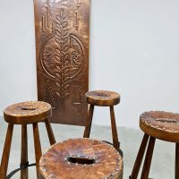 Vintage barstools stool leather barkrukken kruk Brutalism Spanish brutalist