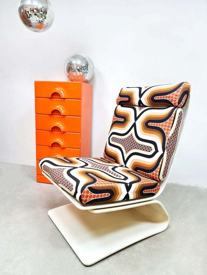Vintage Space age lounge chair fauteuil Peter Ghyczy COR 'Psychedelic print'