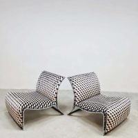 Vintage Italian design Vittorio Introini lounge chairs Saporiti 'Escher print'
