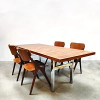 Vintage modernist dining table eetkamertafel