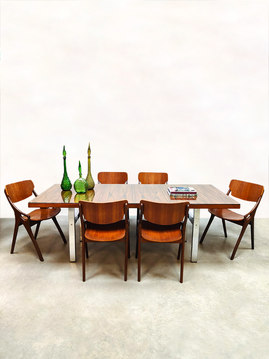 Vintage modernist rosewood dining table palissander eetkamertafel