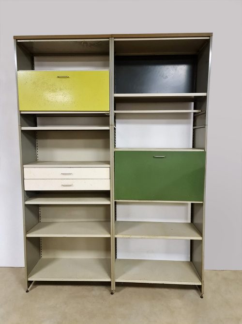 Vintage metal cabinet wandkast metaal 5600 A.R. Cordemeijer 1960