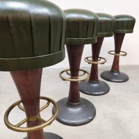 Vintage French café barstools barkrukken 'Green leather'