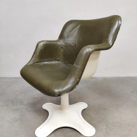 Midcentury interior design Junior chair lounge fauteuil Yrjö Kukkapuro Haimi 1960