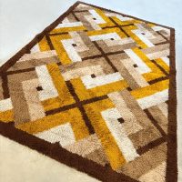 Vintage design carpet rug ''Geometric lines'' XL