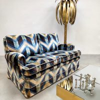 Vintage design Luxury velvet lounge sofa 2 seater bank 'Geometric lines'