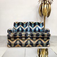 Vintage design Luxury velvet lounge sofa 2 seater 'Geometric lines'