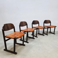 Vintage brutalist wooden leather chairs leren eetkamerstoelen 1970s