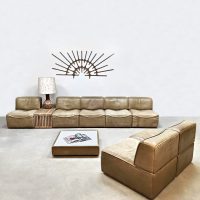 Vintage interior styling design leather modular sofa modulaire elementen bank De Sede DS-15