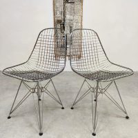 Midcentury design wire chair 'DKR' draadstoelen Vitra Eames