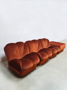 Midcentury interior styling Italian design modular sofa modulaire elementen bank 'Burnt orange'