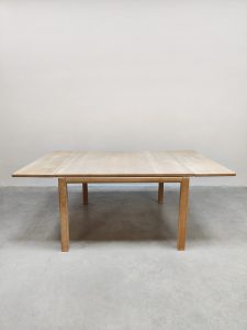 Midcentury Danish design Sidetable presentatie tafel A S Haslevmøbelsnedkeri